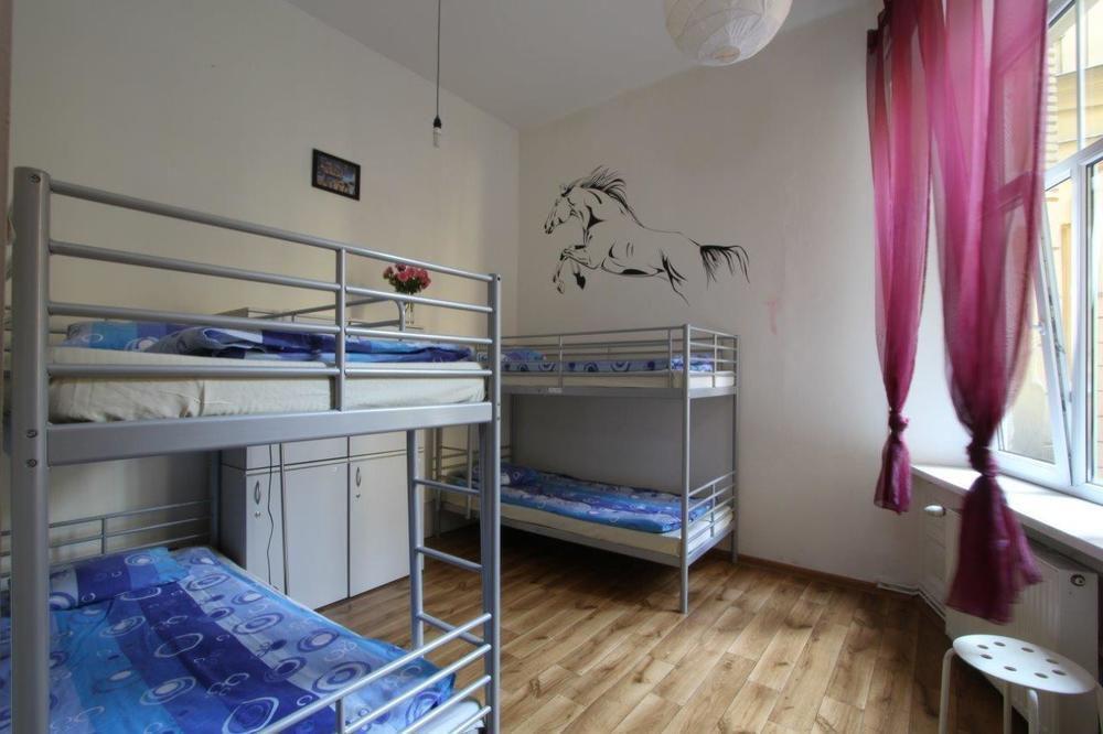 Hostel Yellow Cracovie Extérieur photo