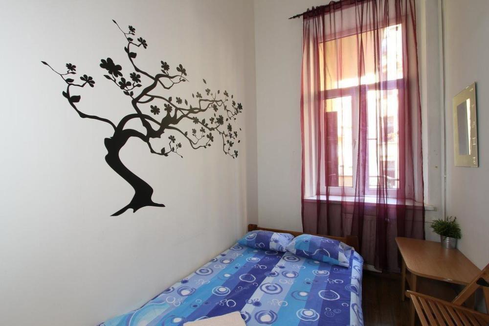 Hostel Yellow Cracovie Extérieur photo
